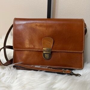 Patricia Nash Tan Leather Crossbody Bag